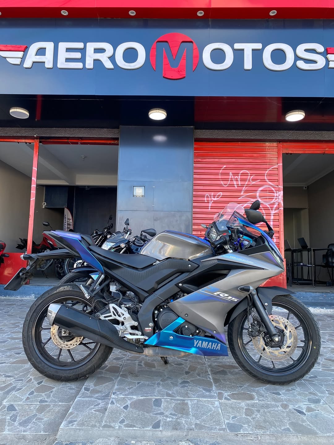 Yamaha R15 2025